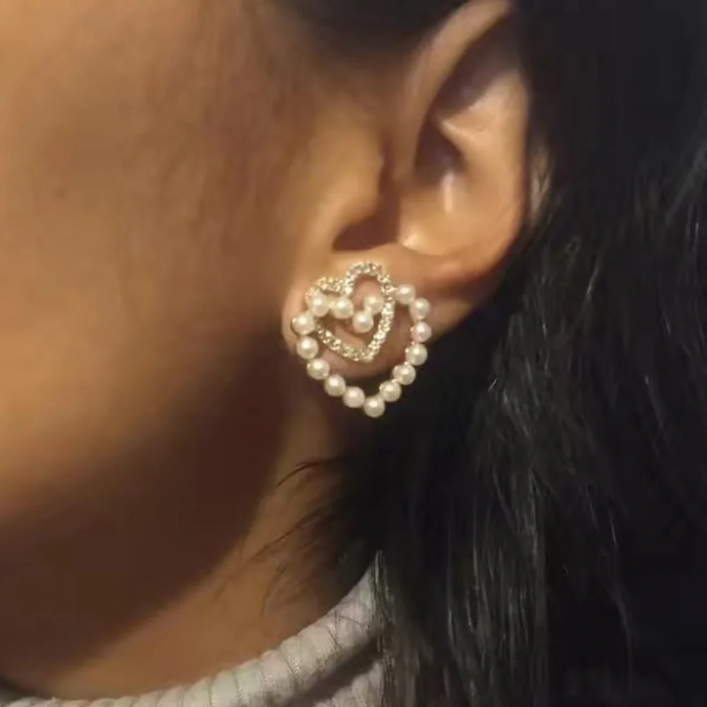 Diamond & Pearl Double Heart Gold Stud Earrings - Picture 2 of 2